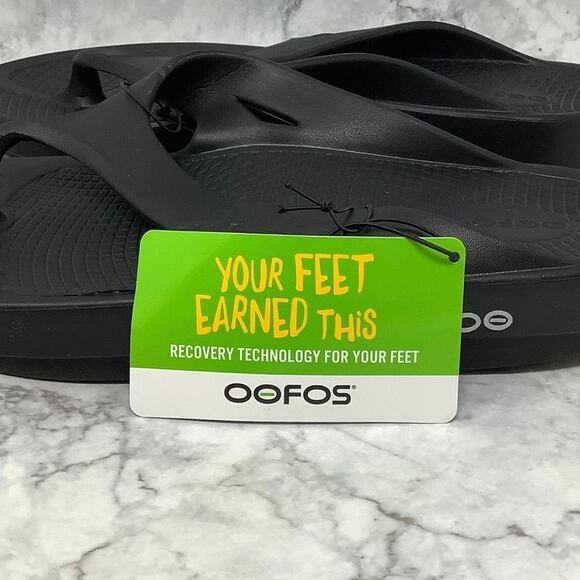 Oofos Mens 10 Womens 12 Black Oolala Flip Flop Thong Recovery Sandals P1-105 - Picture 8 of 9